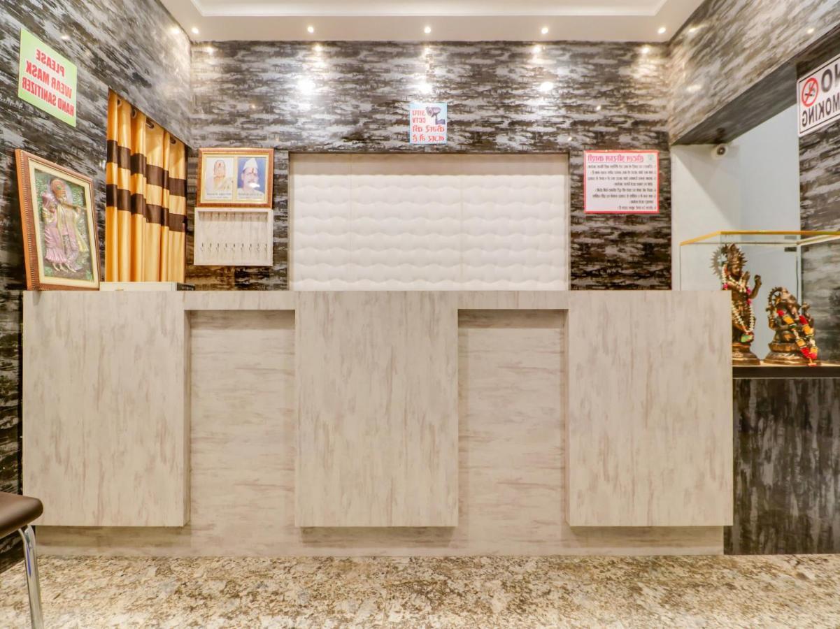 Spot On 69549 Hotel Shri Ram Kashi Muthiganj Εξωτερικό φωτογραφία