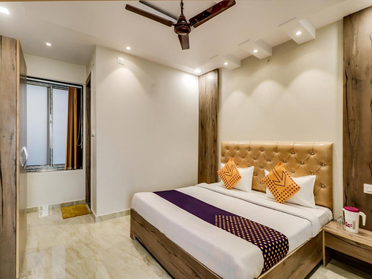 Spot On 69549 Hotel Shri Ram Kashi Muthiganj Εξωτερικό φωτογραφία