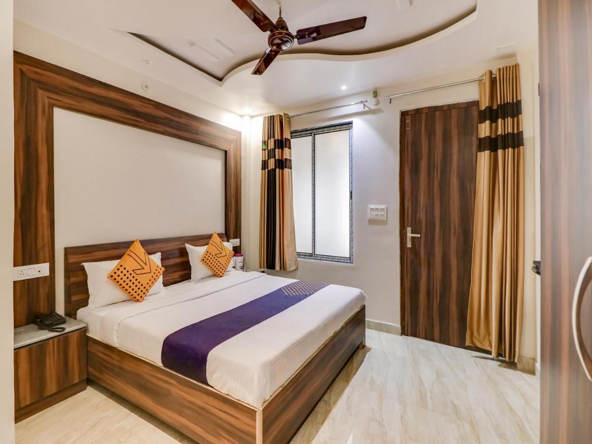 Spot On 69549 Hotel Shri Ram Kashi Muthiganj Εξωτερικό φωτογραφία