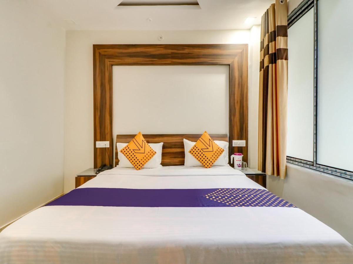 Spot On 69549 Hotel Shri Ram Kashi Muthiganj Εξωτερικό φωτογραφία